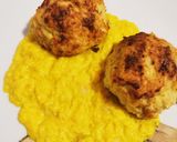 Foto del passaggio 4 della ricetta Polpette di cavolfiore su crema di merluzzo allo zafferano