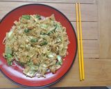 Foto langkah ke 4 dari resep Kwetiau Ayam Lezat.