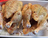 Foto del paso 1 de la receta: Pollitos al horno con patatitas a la mantequilla