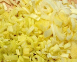 Foto del paso 2 de la receta: Tortilla de berenjena, jamón y trigueros