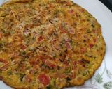 A picture of step 5 of Indo chinese omelette.