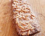 Foto del paso 10 de la receta: Coca de chicharrones 2025 v1: Base hojaldrada de croissant
