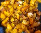 A picture of step 4 of Jeera aloo.