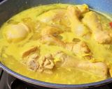 Foto langkah ke 3 dari resep Ayam Goreng Kremes (1236).