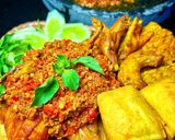 Foto langkah ke 5 dari resep Sambal Geprek Kacang Mede.