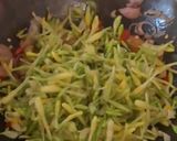 Foto langkah ke 4 dari resep ANTI PAHIT Tumis bunga pepaya (tumis kembang kates gantung).