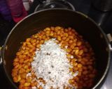 மொச்சை, வெள்ளை கொண்டக்கடலை சுண்டல்(sundal recipe in tamil) ரெசிபி ஸ்டேப் 4 புகைப்படம்