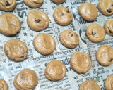 Foto langkah ke 3 dari resep Melted Choco Chip Cookies (Mud Cookies).