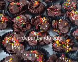 Foto langkah ke 8 dari resep Corn Flakes Chocolate Crunchy.