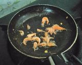 Hình bước làm 1 của món Cơm chiên (kiểu mới)