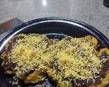 A picture of step 9 of Aloo Tikki Chaat.