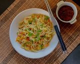 A picture of step 6 of Garlic Chicken Hakka Noodles.