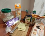 Diós-fehércsokis muffin és áfonyaöntet recept fázis 1 fotója