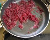 A picture of step 2 of Beetroot Halva Candy.
