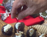 Foto del paso 4 de la receta: Dátil Medjoul con gorgonzola y nueces