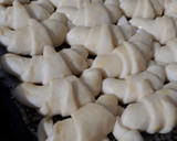 Foto del paso 6 de la receta: Medialunas