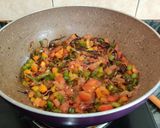 A picture of step 9 of Indian Style Veggies Pasta.