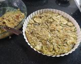 Foto del paso 3 de la receta: Tortilla de zuchinis rellena de jamón y queso al horno
