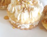 A picture of step 4 of Pecan and pistachio Tart.