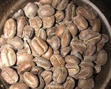 Foto del paso 1 de la receta: Primer café del día en cafetera francesa