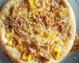 Foto langkah ke 9 dari resep Pizza enak sederhana.