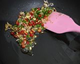 Foto langkah ke 3 dari resep Nasi Telur Ceplok Kecap.