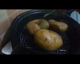 Foto langkah ke 1 dari resep Kentang Panggang Keju.