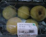 A picture of step 1 of Spicy Pear Chutney.