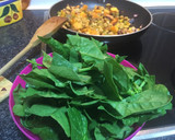 Foto del paso 9 de la receta: Tallarín de arroz con Soja y pisto de calabaza, berenjena y espinaca