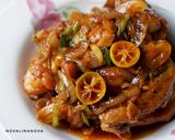 Foto langkah ke 4 dari resep Ayam Goreng Mentega.