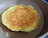 Foto langkah ke 2 dari resep Telur Dadar Wortel.