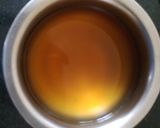 A picture of step 2 of Watermelon ice tea.