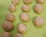 Foto langkah ke 2 dari resep Kukis Almond Goreng (6 bahan).