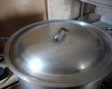 A picture of step 8 of Naali Nihari.