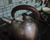 Foto langkah ke 2 dari resep Teh Susu Kental Manis.
