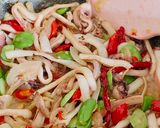 Foto langkah ke 3 dari resep Tumis Sotong Pete.