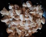 Tejszínes-gombás csirkemell bulgurral recept fázis 3 fotója