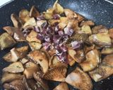 Foto del paso 4 de la receta: Níscalos a la plancha