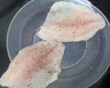 A picture of step 1 of Pan fried frish fillet.