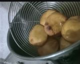 A picture of step 5 of Sweet Mini mathri.