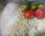 Foto langkah ke 4 dari resep Soto Mie Betawi.