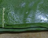 A picture of step 2 of Hariyala laccha paratha (layered green flat bread).