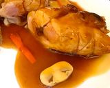 Foto del paso 4 de la receta: Enrollado de pollo con guindón y tocino
