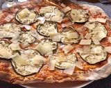 Foto del paso 12 de la receta: Masa de pizza fina y crujiente (sin levadura)