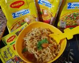 मसाला मैगी नूडल्स (Masala maggi noodles recipe in hindi) रेसिपी चरण 11 फोटो