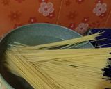 Foto langkah ke 1 dari resep Spaghetti Bolognese.