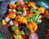 A picture of step 5 of Capsicum Chilli Chitol Muitha.