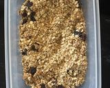 Foto del paso 5 de la receta: Granola con miel y pasas en airfryer