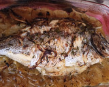 Foto del paso 4 de la receta: Pescado al horno con patatas y cebolla 🐟 🥔 🧅