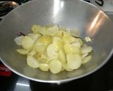 A picture of step 2 of Amla Chutney.